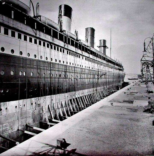 classicleigh:Today marks the 100th anniversary of the Titanic’s maiden voyage. At April 10, 19