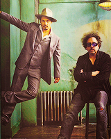 alwayslovejd:  johnnychristopherdepp:  Favorite Photoshoots → Johnny Depp and Tim Burton @ Photo session by Marc Hom appeared in US Esquire magazine 2008  the perfect duo 