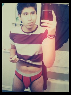 freakishlytallhomosexual:  little red undies