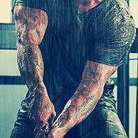 mehgomehpleek:  Because Chris Hemsworth’s arms. That’s all. 