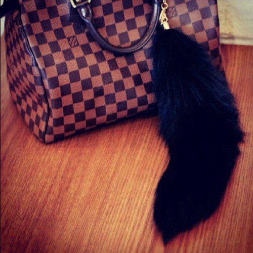 louboutins-and-fashion: louboutins-and-fashion.tumblr.com/
