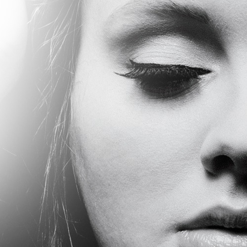 adkinsadelelaurie:  Don’t forget to follow me :) 