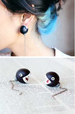 Meme-Meme:  Chain Chomp Earrings Are Awesome.  @Adorablebipolar