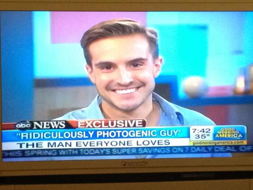 souryellows:  The Man Everyone Loves 