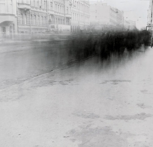 fiore-rosso:  ,city of shadows / alexey titarenko. 