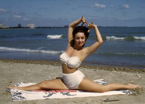 http://nudevintage.tumblr.com/post/20931875452