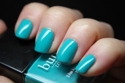 all-things-nail-polish:  “Slapper” 