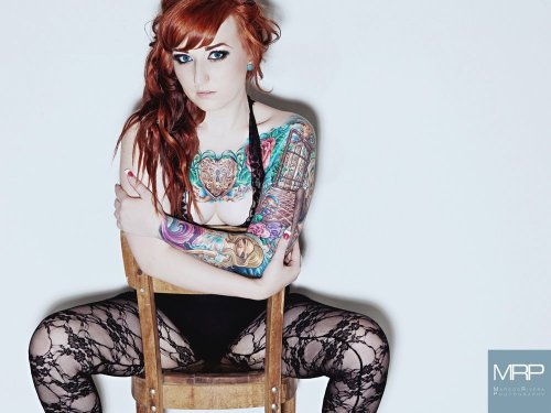 ohmygodbeautifulbitches:  Skyeann Giglio