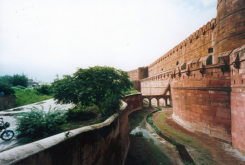 closing:  Rajastan (India) agosto 2007 (by tango-)