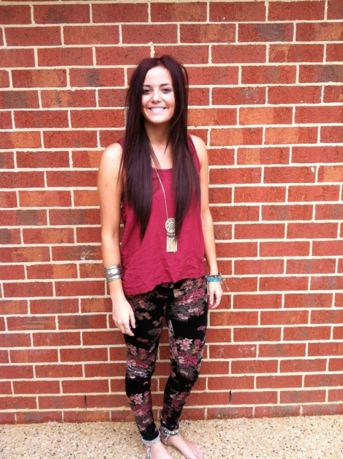 trippy-hipst3r:  169% HIPSTER HERE! CLICK FOR AMAZING HIPSTER BLOG THAT WILL LIGHT UP YOUR DASH LIKE