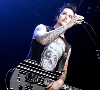 avengedbrasil:  Avenged no Brasil. - Pedido de: fuck-yeah-a7x 