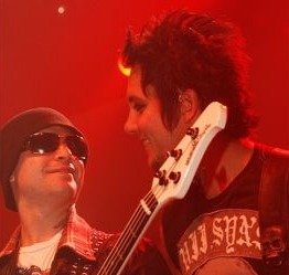 avengedbrasil:  Avenged no Brasil. - Pedido de: fuck-yeah-a7x 