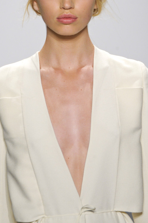 sc-arf:  Calvin Klein Collection Spring 2011 Details 