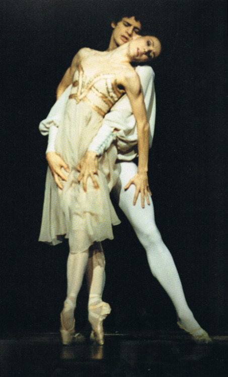 finethankyouandyou: Sylvie Guillem and Jonathan Cope in Romeo and Juliet (MacMillan). Royal Ballet, 