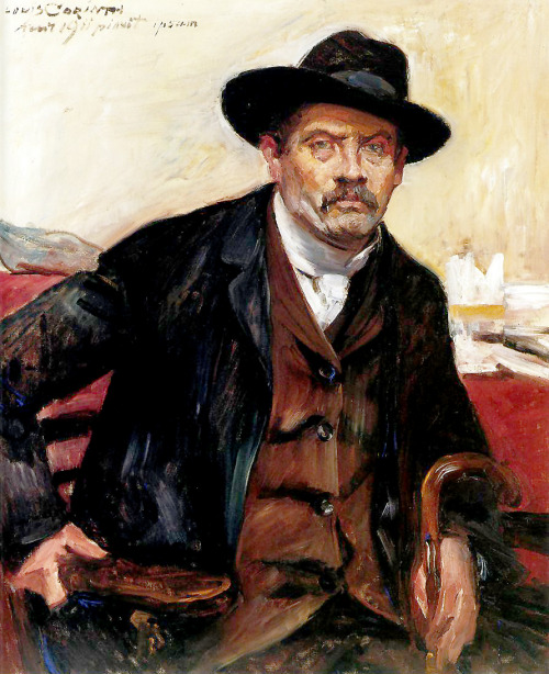 paintingbox:  Lovis Corinth. Self Portrait in a Black Hat, 1911. Oil in Canvas. 43.3 x 35.4 in (110 x 90 cm) 