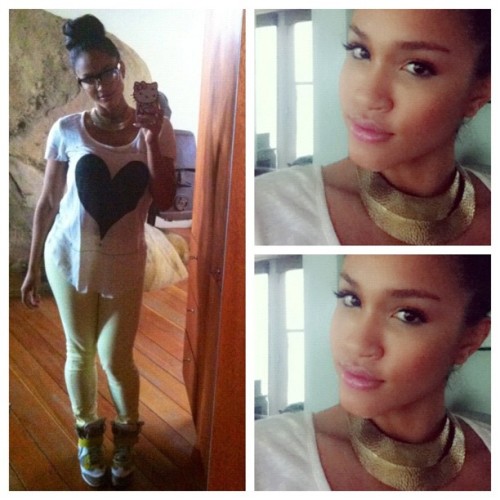 rosaacosta:  De camino para mis clases de actuacion 