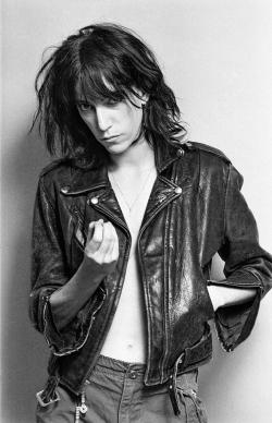 the-details:  PATTI SMITH // 1976 