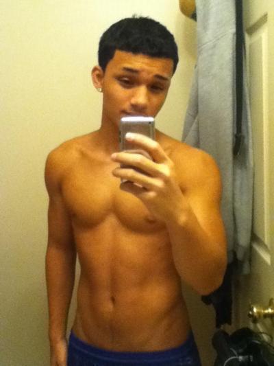 thecutestboysever:  http://vincentisugly.tumblr.com/ 