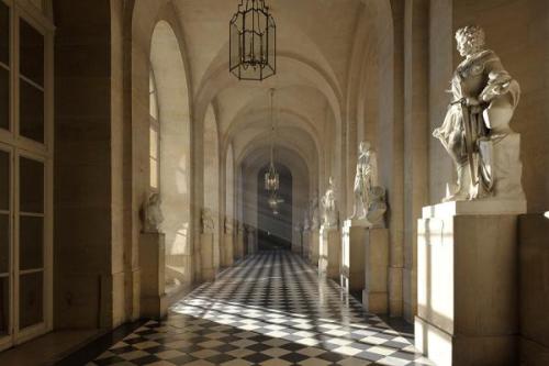 a-l-ancien-regime - Versailles,  Galerie de pierre basse