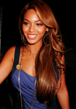 thefinestbitches:  Beyonce Knowles 