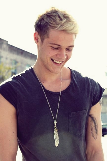 planetjedward-time:  hot cutie ♥ 