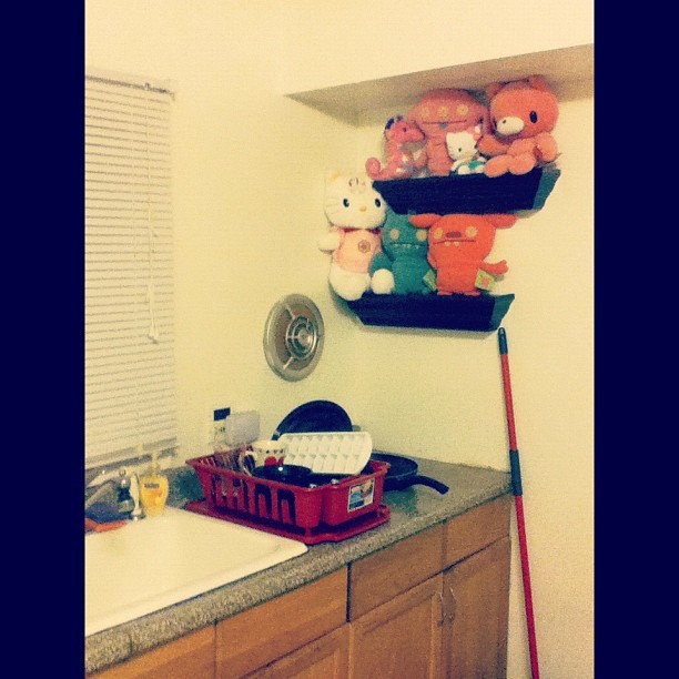 Only in my kitchen 😏#scenequeentildeath #hellokitty #kitchen #uglydolls #seahorse