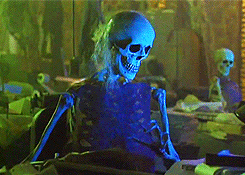itstheboogeyman:  punkful:  “Are we halfway to heaven? Are we halfway to hell?