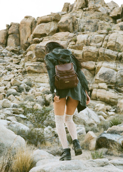 pjmix:  pantless explorer (by 12FV)