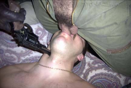 wpbeasst:  dickstracted:  Shut up and suck  (via TumbleOn) 