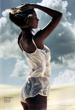csebastian:  “Under African Skies” (+,+)  Harper’s Bazaar Australia, April 2012  photographer: Will Davidson  Marloes Horst 