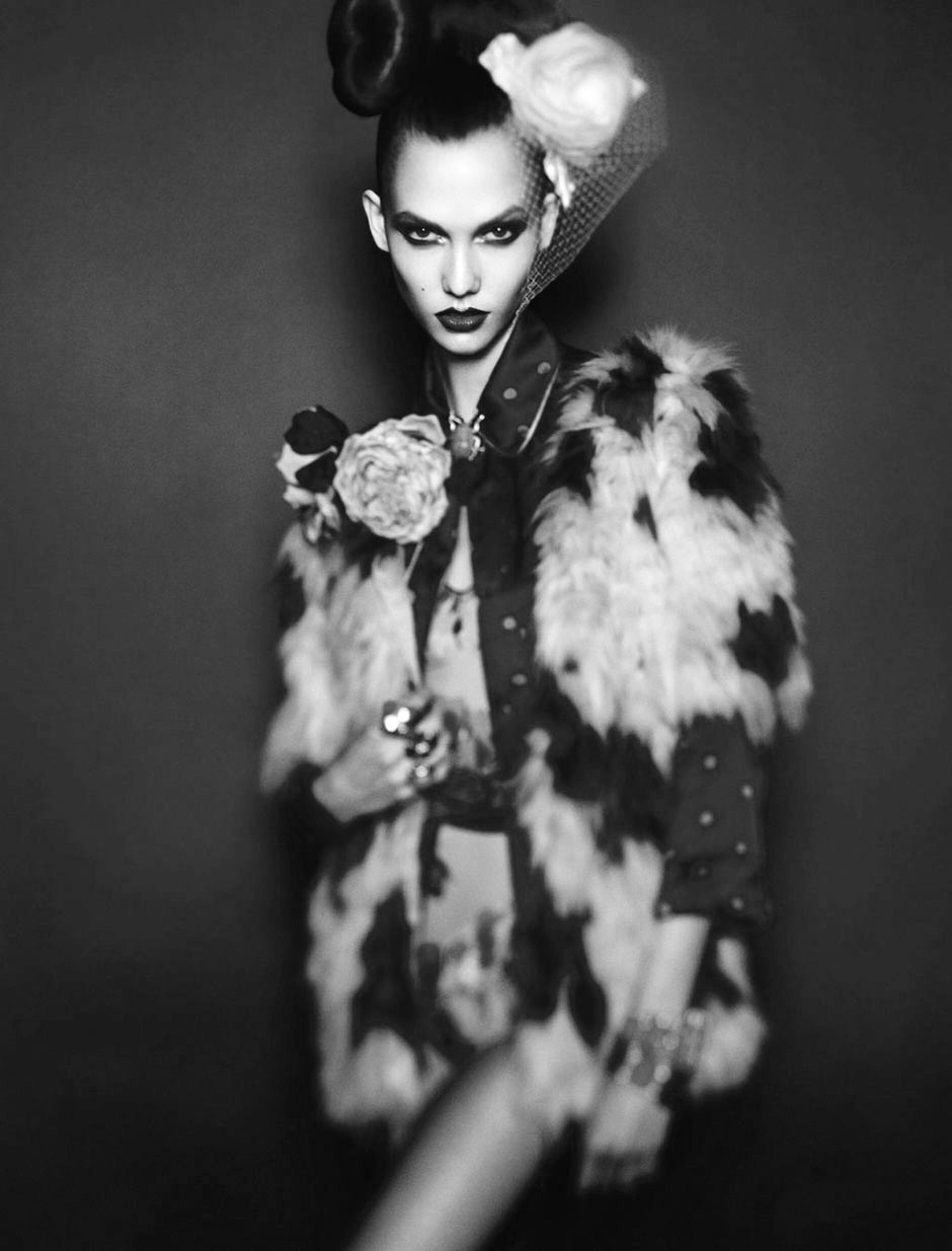 inspirationgallery:  Karlie Kloss by Alexi Lubomirski. Vogue Germany December ‘11