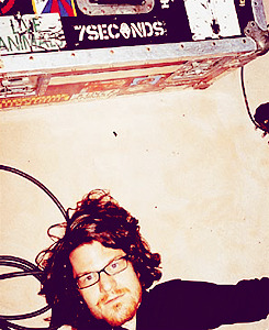 falloutboyneverdie:  “no matter what they say, don’t believe a word.” 