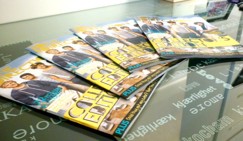 wearethedirectioners:  ONE DIRECTION TUMBLR GIVEAWAY So we just to the shops and bought four of these Girlfriend ‘Collectors Edition’ One Direction magazines. They are absolutely gorgeous and they have 22 glorious posters that vary in size (massive,