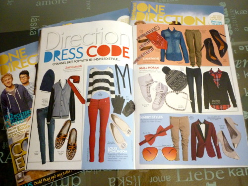wearethedirectioners:  ONE DIRECTION TUMBLR GIVEAWAY So we just to the shops and bought four of these Girlfriend ‘Collectors Edition’ One Direction magazines. They are absolutely gorgeous and they have 22 glorious posters that vary in size (massive,