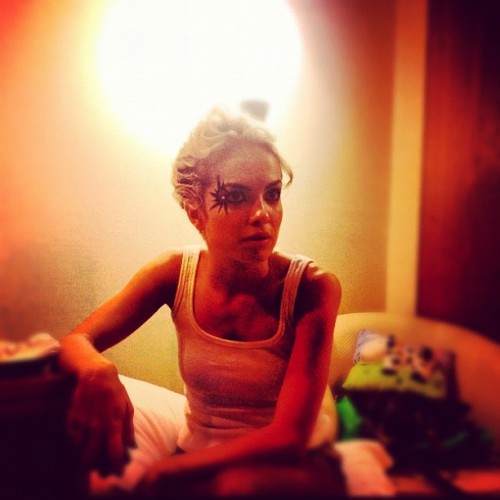 euamorebeldebr:  @MicaelBorges_: “Ai esta a neta de billy blanco 🌹 ” 
