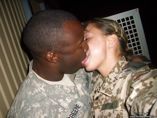 mistyblack:  handtossed:  Support the troops!  On your back, baby! 