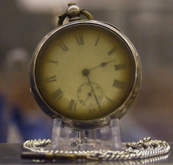 sinestra3:   “Pocket watch retrieved from