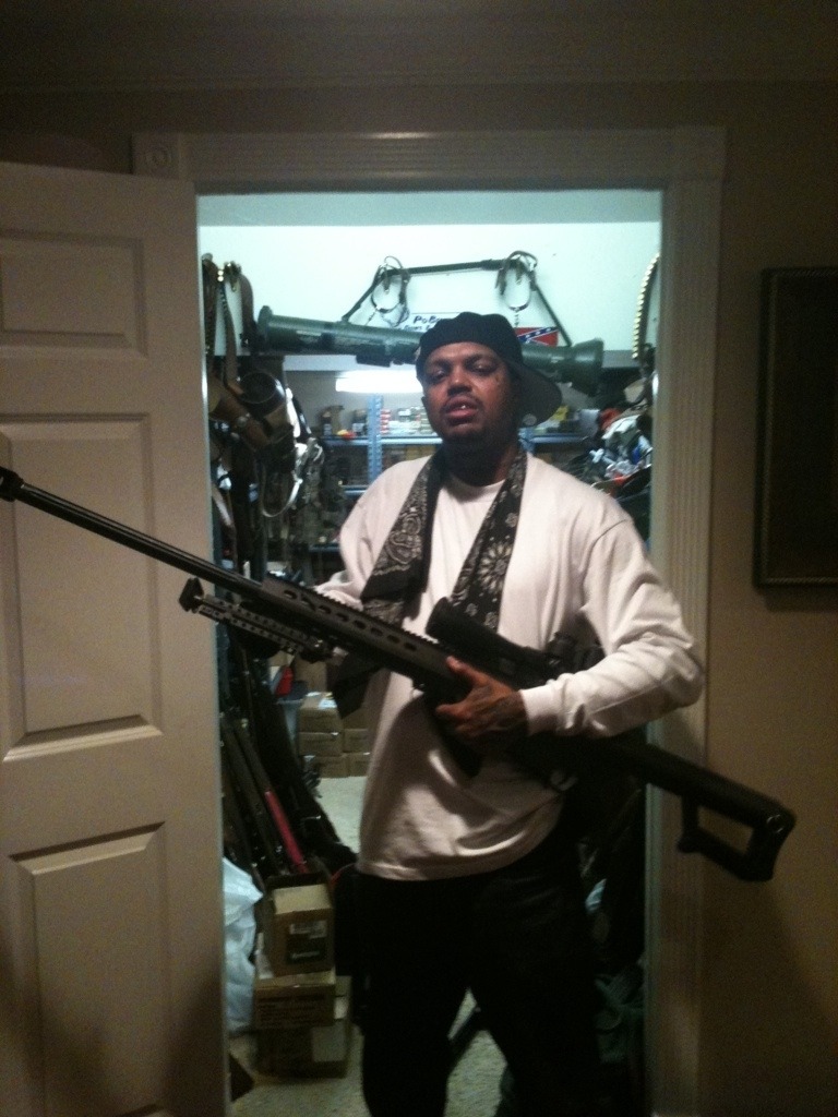 mob4l1fe:   Wassup…? (DJ Paul of Three 6 Mafia)   Military issue isn&rsquo;t