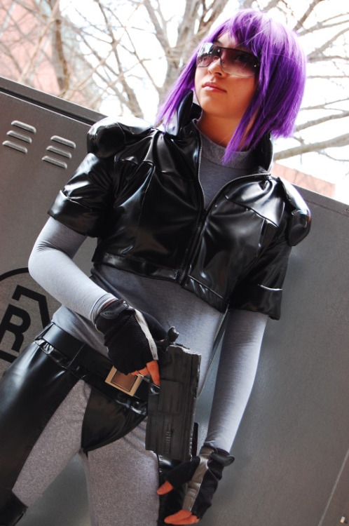 Motoko Kusanagi by *CHR0NIEThis was my very first costume/cosplay and I just learned to sew. ;] This