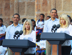 iheartshakira:  Shakira at her speech with Barack Obama at Cartagena, Colombia.  i just really love this woman ;u;