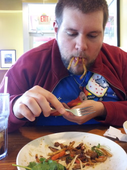charurikun:  Jake had me trying all sorts of Japanese cuisine during our weekend together. My tummy and my tastebuds had to prepare for something I’ve never tried before, but I ultimately enjoyed everything. :3 And don’t laugh. Chopsticks are hard.