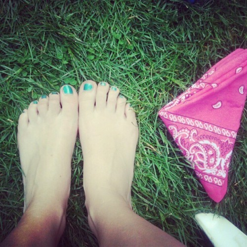 hippstirr:#wish my #feet were in the #sand, but #sun will do (Taken with instagram)