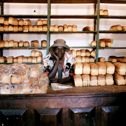 dynamicafrica:  A boy in a bread shop/bakery in Malawi Ph: Luca Sage 