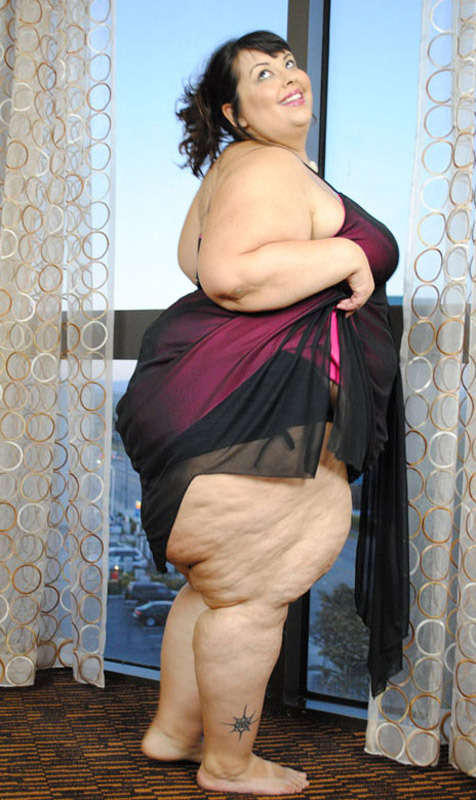 superandsexybbw:  pretty-bbw:     √