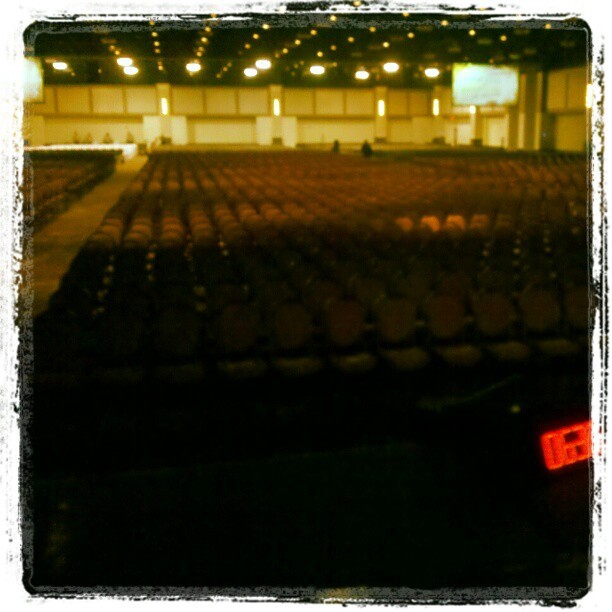 There’s something creepy about 4,000 empty seats. Speech here in 2 hours. (Taken with Instagram at Hershey Lodge)