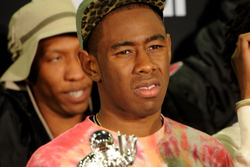 liam-gayne:  when a hipster blog asks you to follow back  