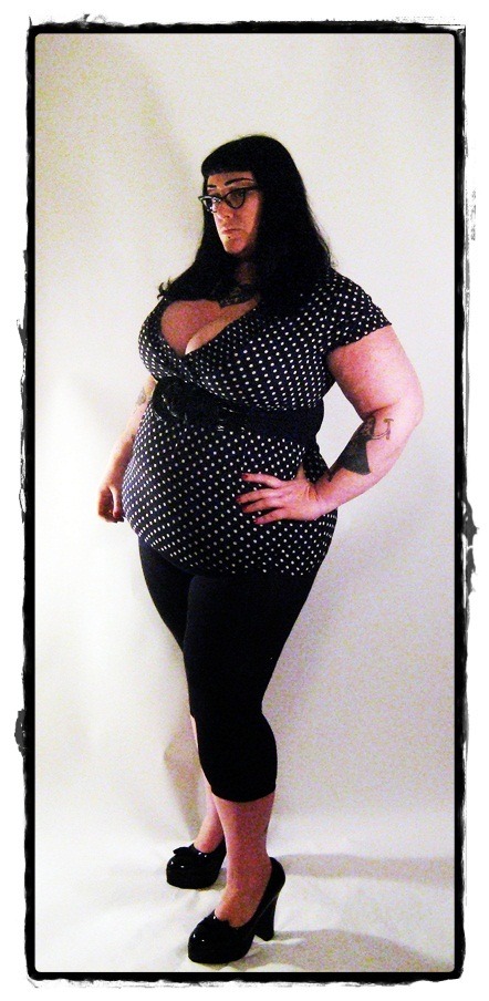 christiecreepydolls:  Leggings as pants. (Ignore my grumpy face) 