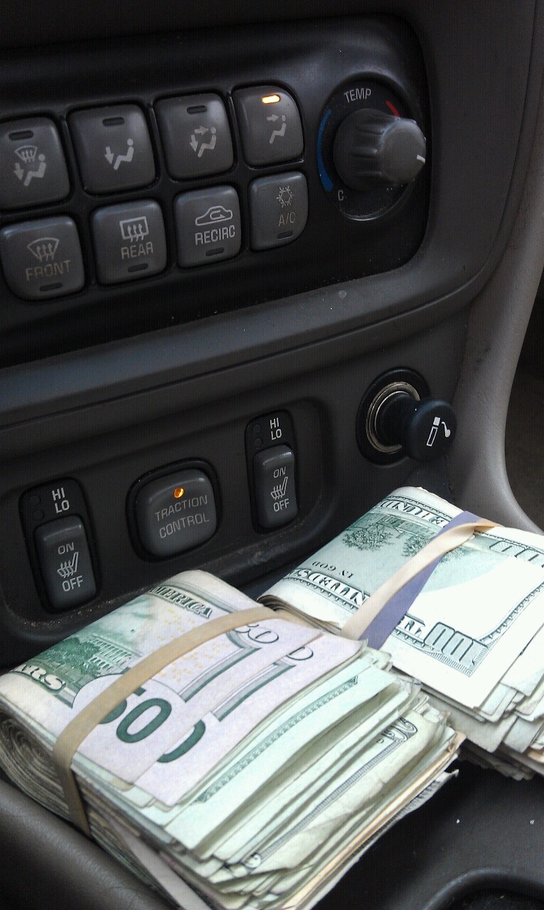 arcadecastle:  lunch money 