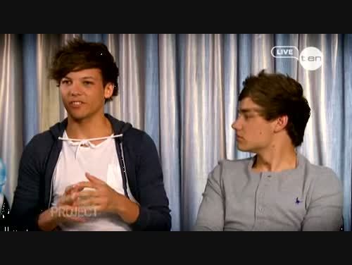 onedirectionbromance:  sxcstyles:  The boys on the project (17/04/12)  perfect interview