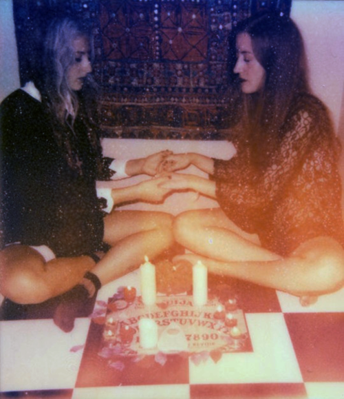 whispering-corridors:  ☯Follow for more☯